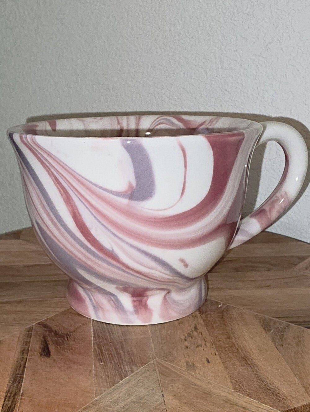 Potter' Studio Marbled Handcrafted Fine Ceramic Accent Mug - Pink and Cream